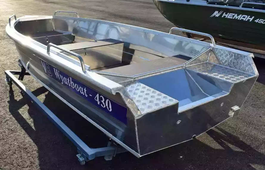 Алюминиевая лодка  Wyatboat-430 Р в Пятигорске