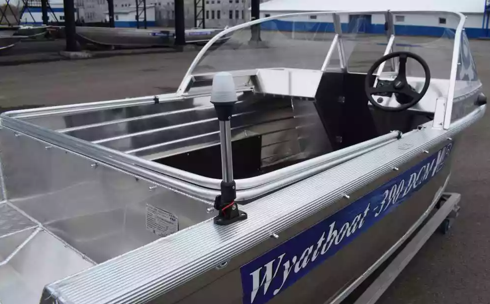 Алюминиевая лодка Wyatboat-390 DCM Увеличенный борт в Пятигорске