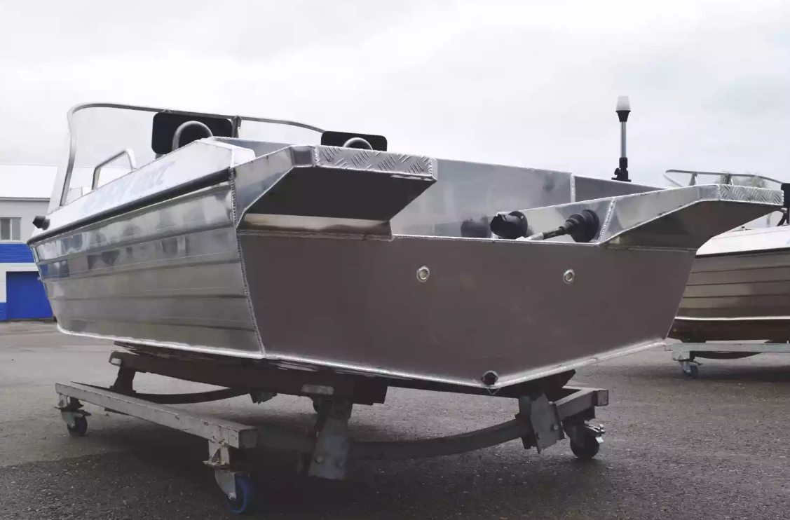 Алюминиевая лодка  Neman-400 DC в Пятигорске