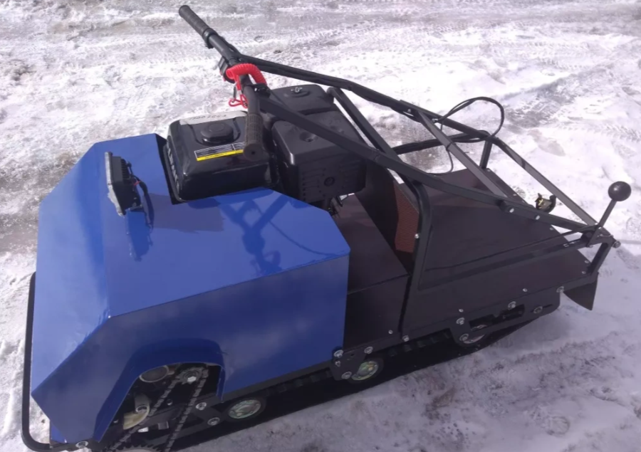 Мотобуксировщик AhtaR ЗИМА с реверсом (задний ход) в Пятигорске