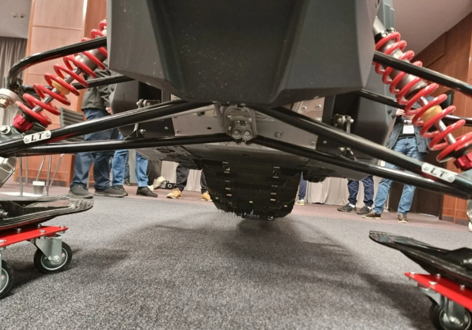 Снегоход AODES Siberiacross 1000 WT 508mm LCD 6.8 в Пятигорске