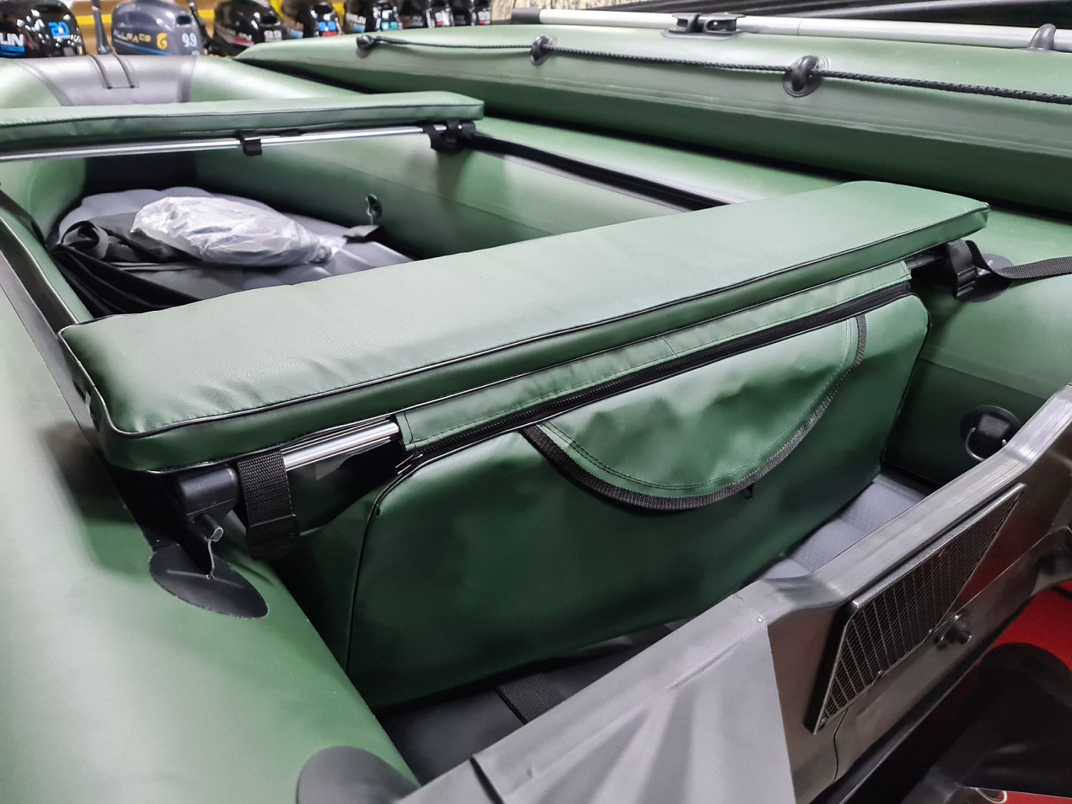 КОМПЛЕКТ МЯГКИХ НАКЛАДОК С СУМКОЙ ДЛЯ ЛОДОК 90Х20 ЗЕЛЕНЫЙ в Пятигорске