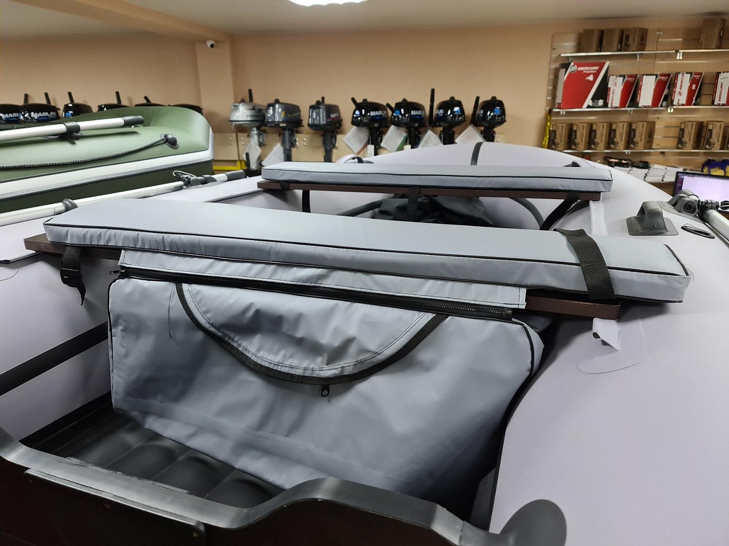 КОМПЛЕКТ МЯГКИХ НАКЛАДОК С СУМКОЙ ДЛЯ ЛОДОК 90Х20 СЕРЫЙ в Пятигорске