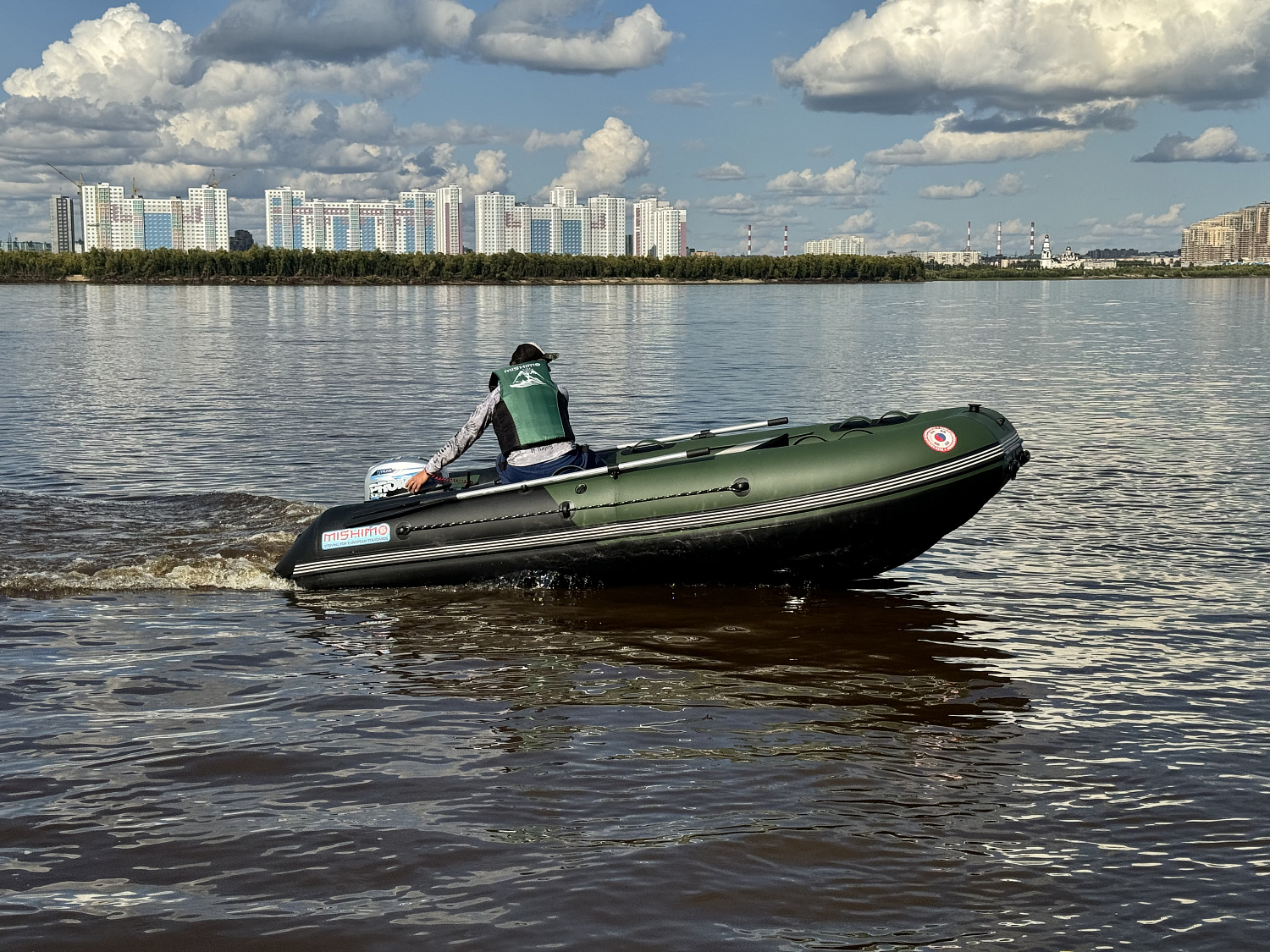 Лодка MISHIMO BIG FLOOR 400 в Пятигорске