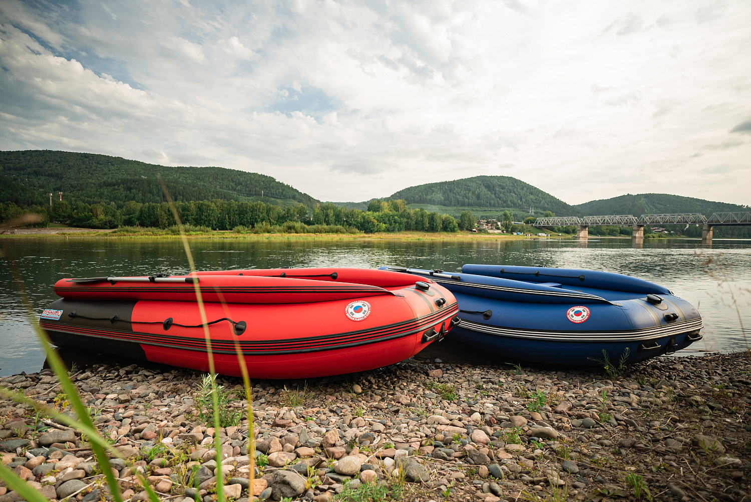 Лодка MISHIMO RIVER FJET PRO 430  под водомет в Пятигорске