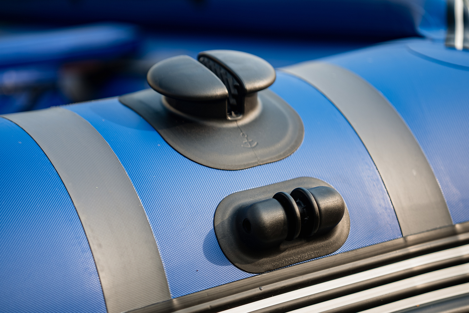 Лодка MISHIMO RIVER FJET PRO 430  под водомет в Пятигорске