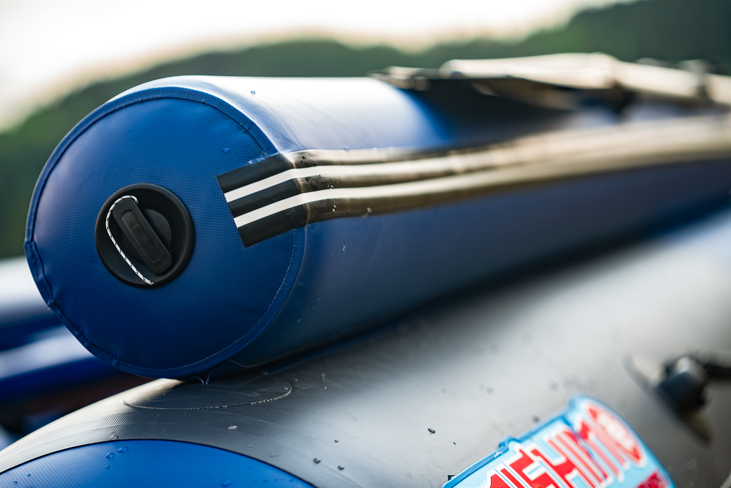 Лодка MISHIMO RIVER FJET PRO 430  под водомет в Пятигорске