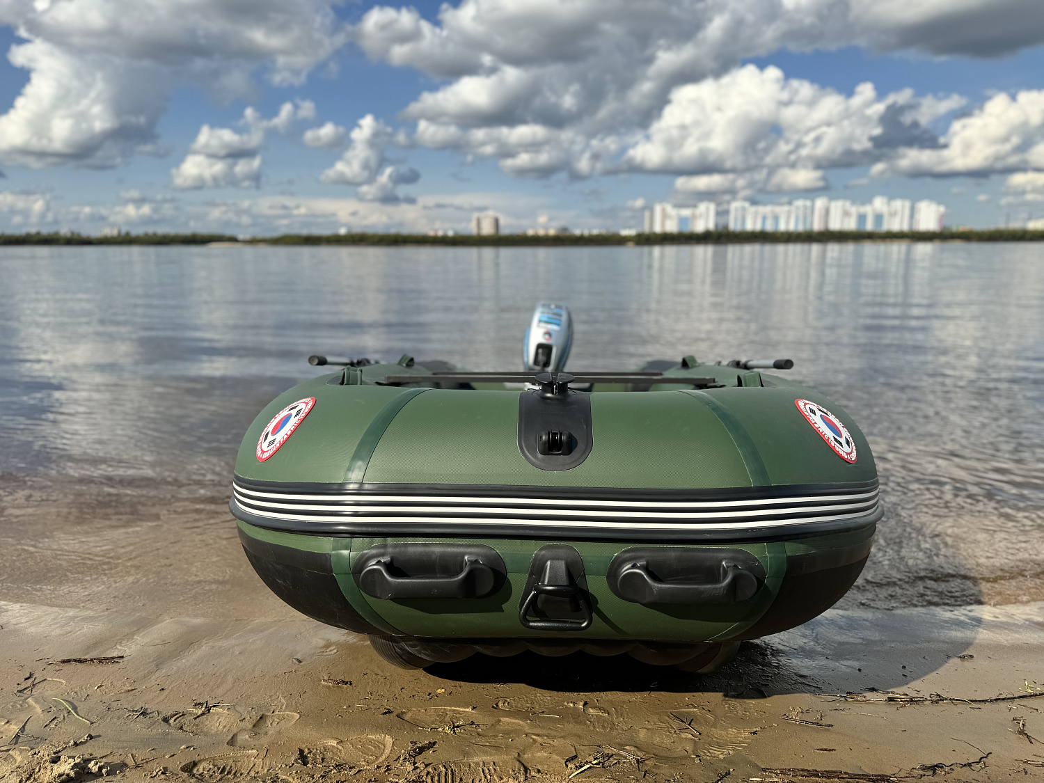 Лодка MISHIMO BIG FLOOR 400 в Пятигорске