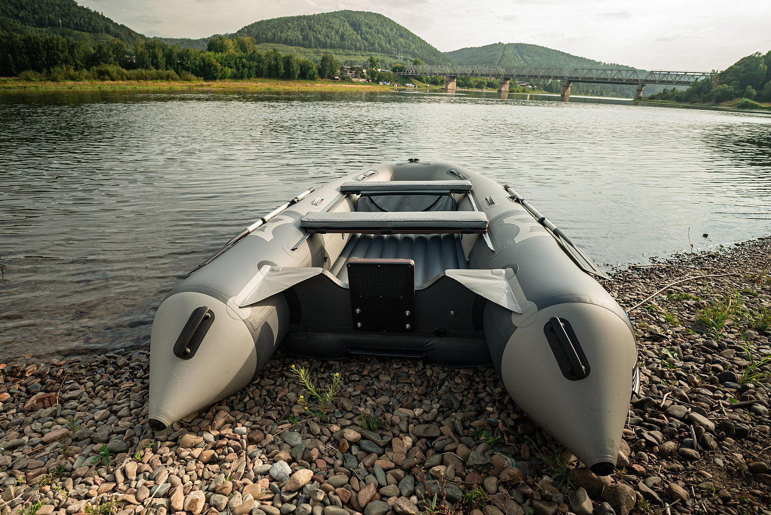 Лодка MISHIMO RIVER JET 390 под водомет в Пятигорске