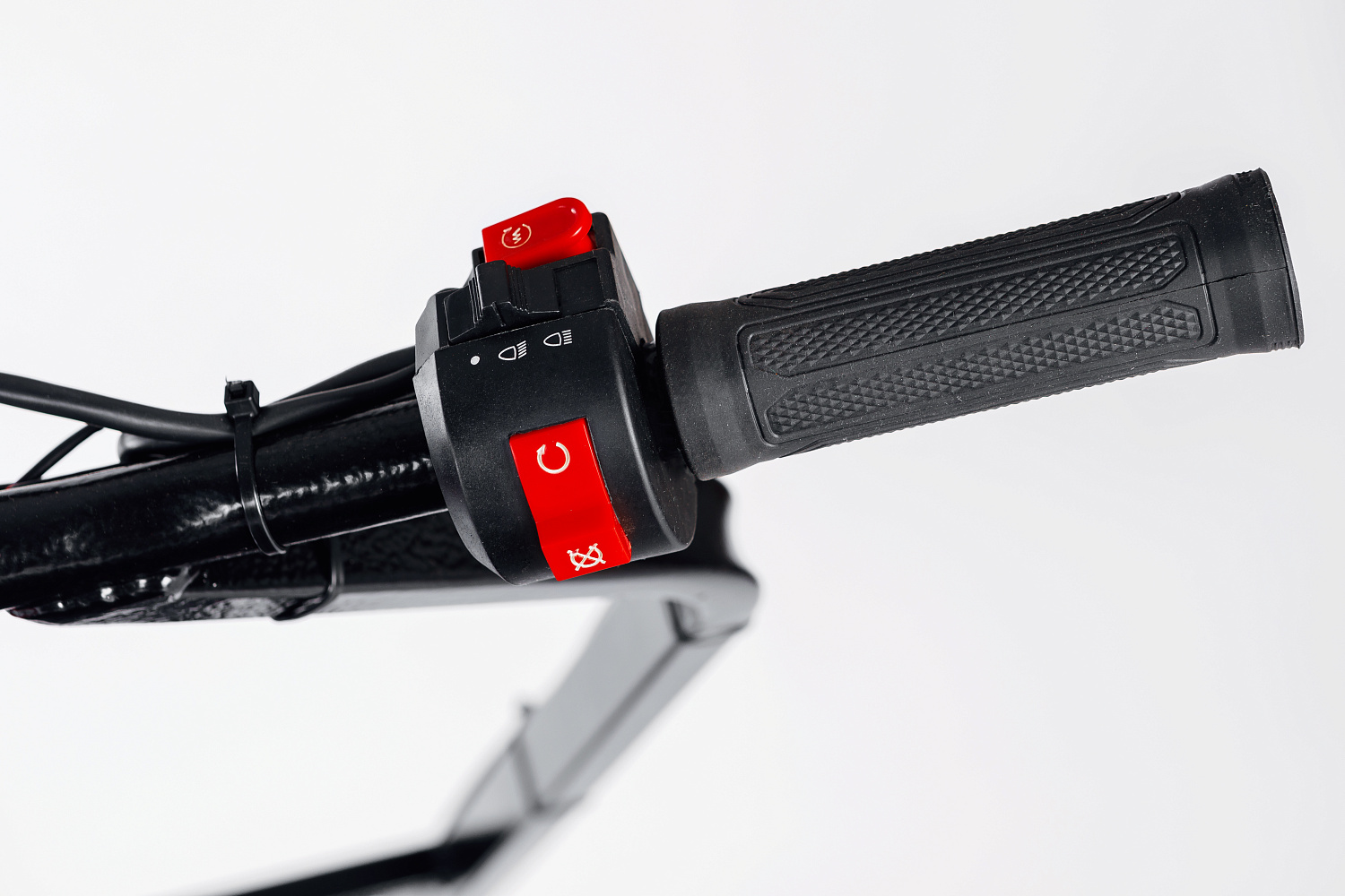 МОТОБУКСИРОВЩИК IKUDZO LONG 2.0 1700/500 EKR19 в Пятигорске