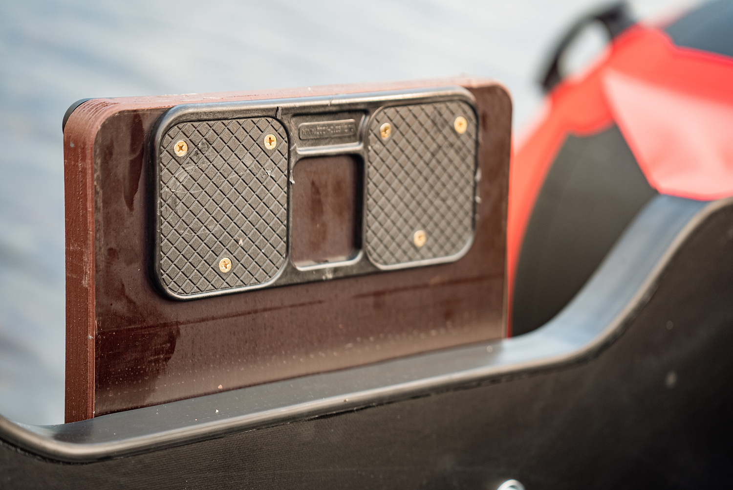 Лодка MISHIMO RIVER FJET PRO 430  под водомет в Пятигорске